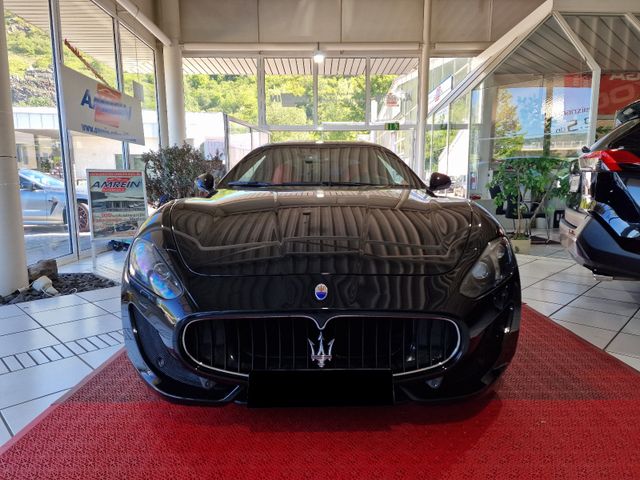 Maserati Granturismo 4.7 V8 Sport Aut. NAVI LEDER BOSE