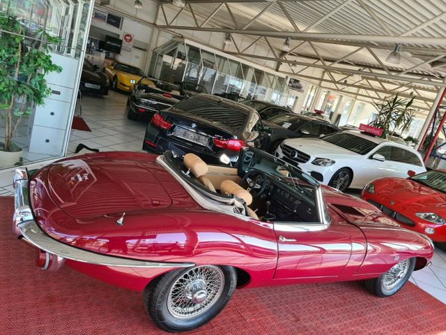 Jaguar E-Type Serie 2 Roadster 4.2l "RESTAURIERT"